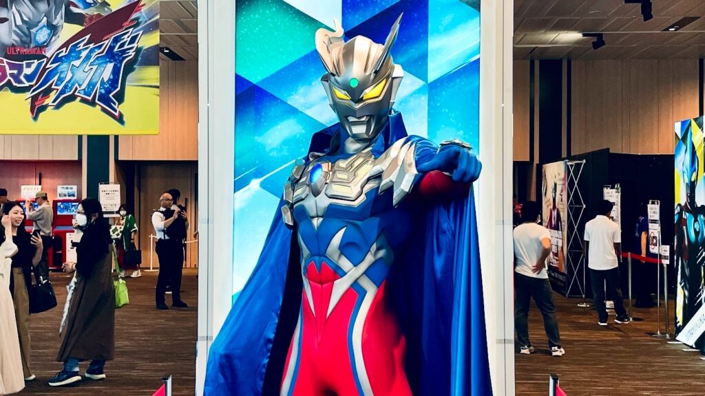 ウルサマ2025大阪｜ウルトラマンゼロ立像